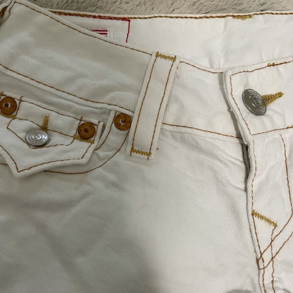 True Religion Keira cutoff shorts - Picture 4 of 9